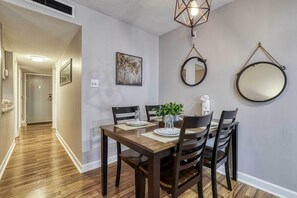 Leilighet (2 Bedrooms) | Innvendig