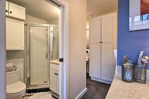 Apartment (0 Bedroom) | Interior - Unique & Cozy Downtown Studio in Historic Mall! (Providence)
