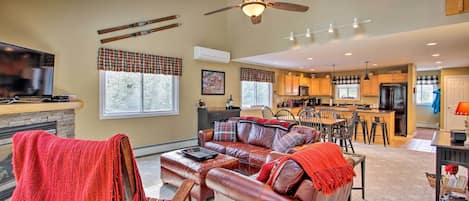 House (4 Bedrooms) | Interior