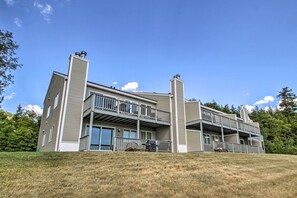 Apartment (2 Bedrooms) | Interior - Intervale Family Retreat: Mtn View & Pool Access! (Intervale)