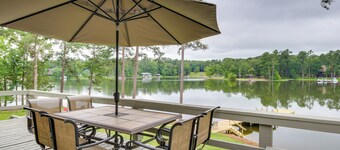 Waterfront Lakehouse w/ Private Dock & Fire Pit!