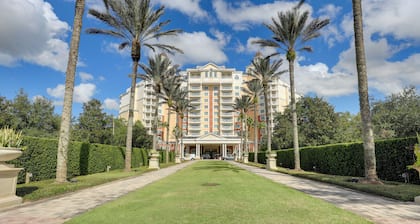 Swim, Golf & Relax: Family-friendly Reunion Escape