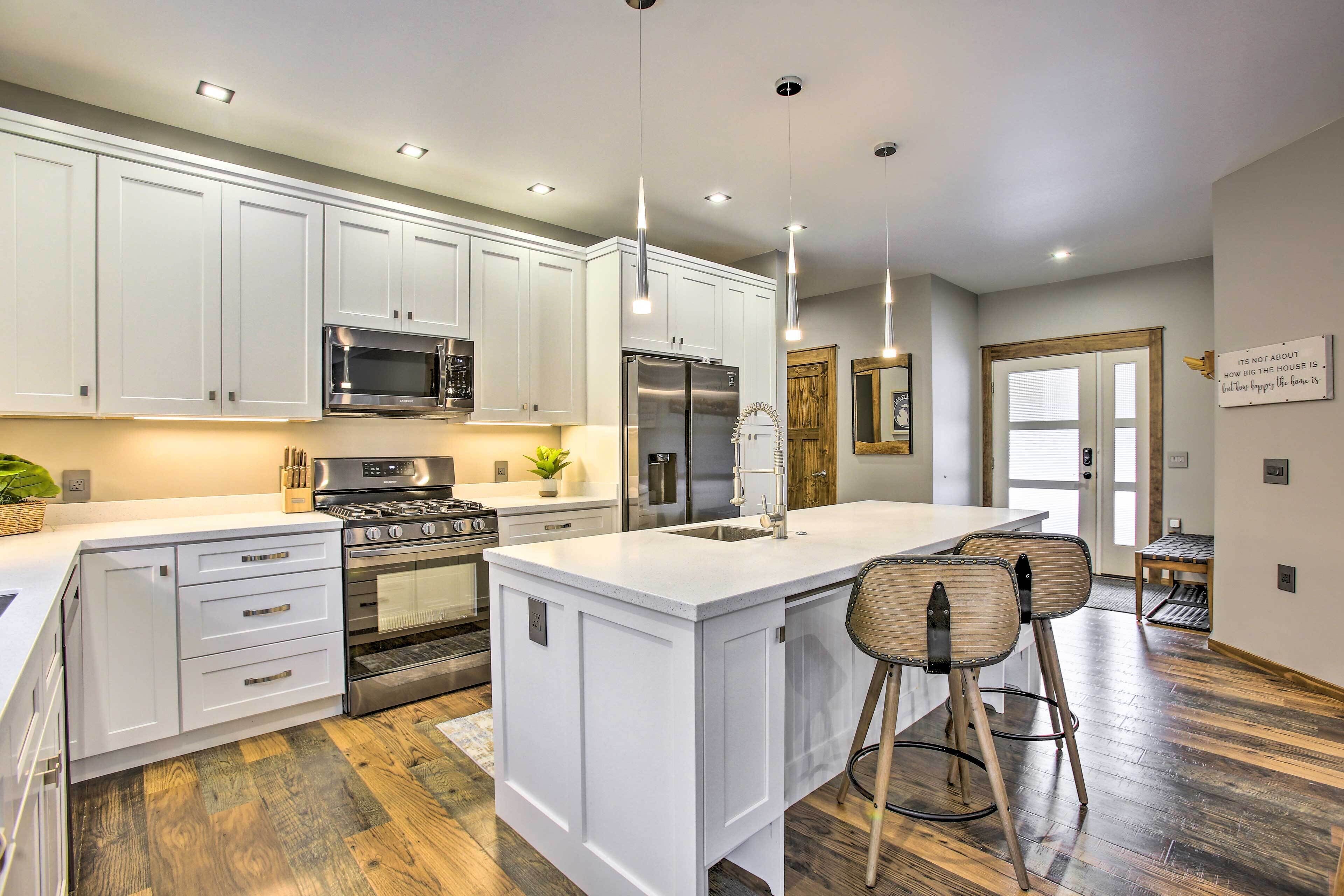 House (2 Bedrooms) | Interior