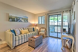 Apartment (2 Bedrooms) | Interior - Family-friendly Condo w/ Pools + Tennis Courts! (Hilton Head Island)