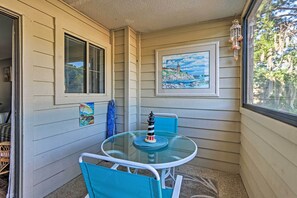 Apartment (2 Bedrooms) | Interior - Family-friendly Condo w/ Pools + Tennis Courts! (Hilton Head Island)