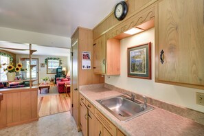 Cottage (2 Bedrooms) | Interior - Ephraim Vacation Rental - 3 Mi to Fish Creek Beach (Ephraim)