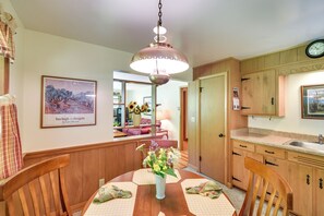 Cottage (2 Bedrooms) | Interior - Ephraim Vacation Rental - 3 Mi to Fish Creek Beach (Ephraim)