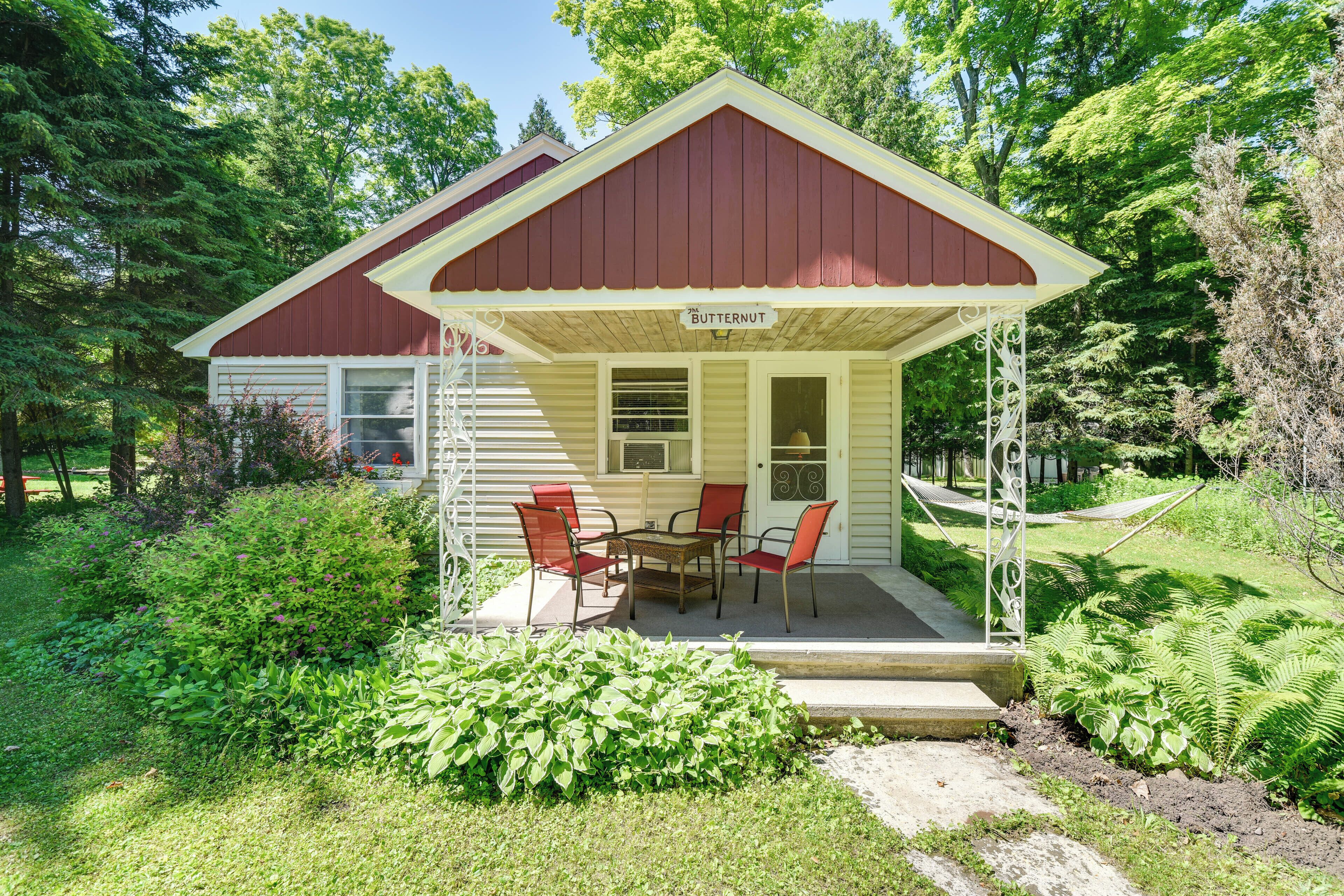 Cottage (2 Bedrooms) | Interior