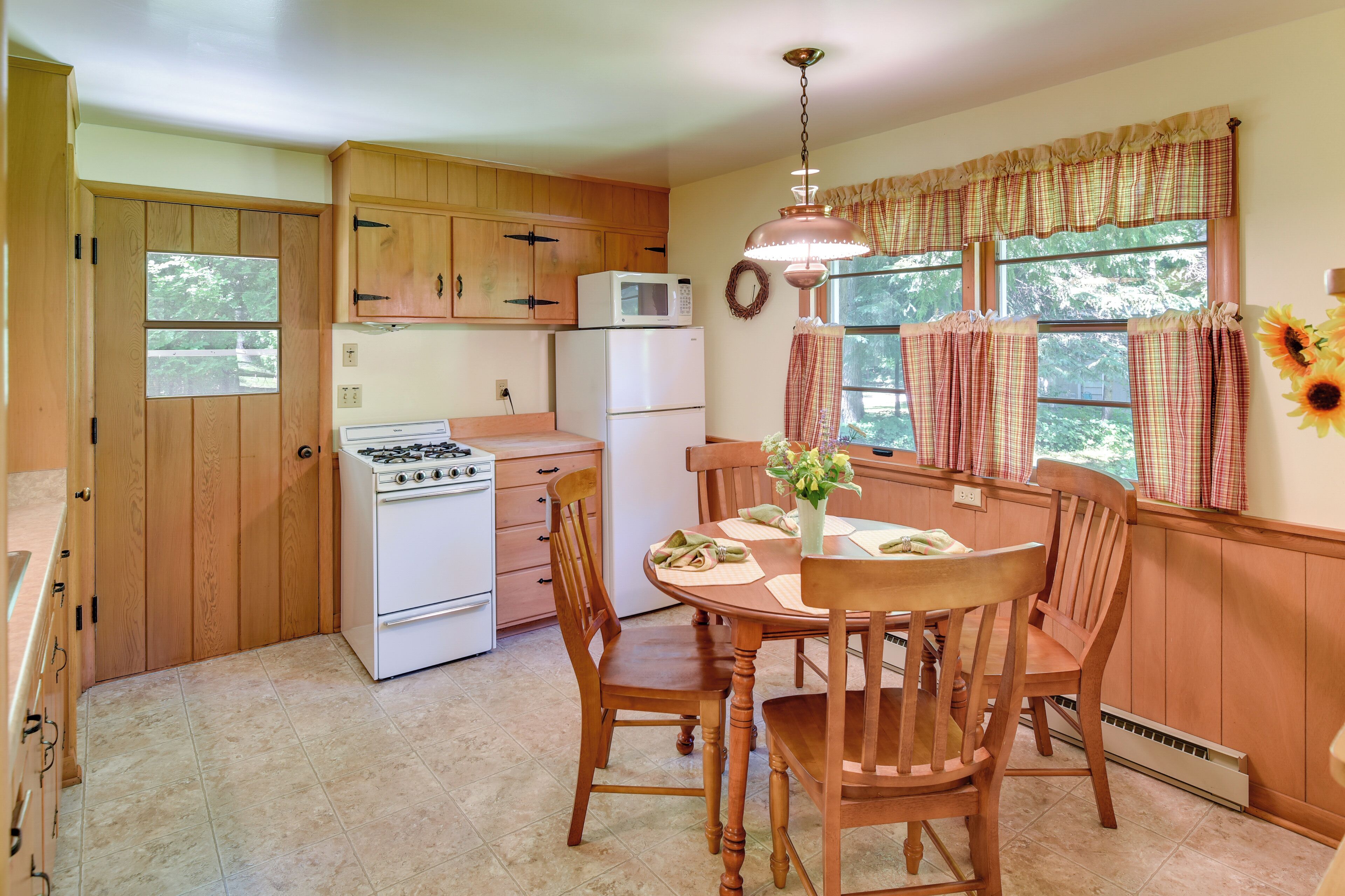 Cottage (2 Bedrooms) | Interior