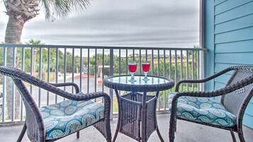 Apartemen (2 Bedrooms) | Bagian depan properti