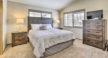 Sleek Frisco Townhome w/ Views: 8 Mi to Copper Mtn