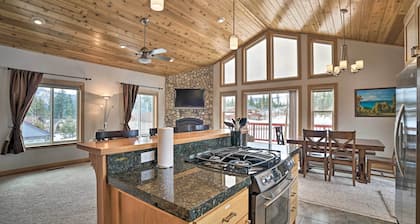 9 Mi to Heavenly Mountain: South Lake Tahoe Home!