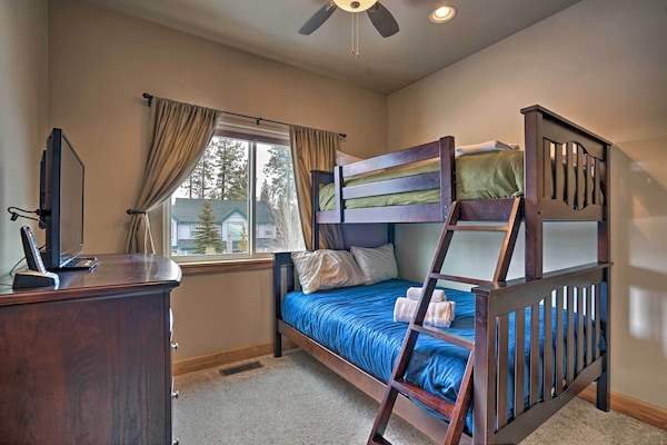 9 Mi To Heavenly Mountain: South Lake Tahoe Home! - Lake Tahoe