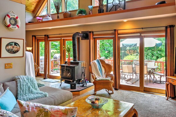 House (2 Bedrooms) | Interior