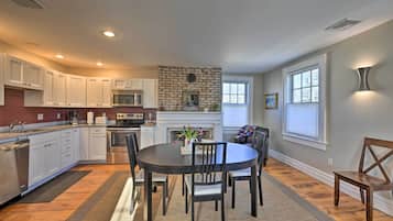 Apartment (1 Bedroom) | Interior