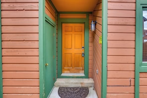 Apartment (3 Bedrooms) | Interior - 2 Mi to Ski Resort: Mountain Home w/ Hot Tub! (Frisco)