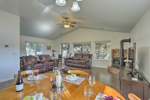 Centrally Located Mt Shasta Home w/ Deck!