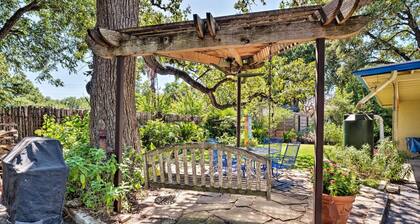 3 Mi to Soco: City Escape w/ Patio