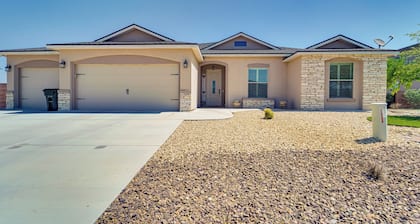 Carlsbad Retreat w/ Fire Pit & Fenced Yard!