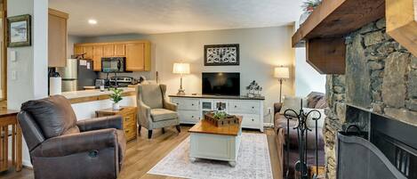 Apartment (3 Bedrooms) | Front of property