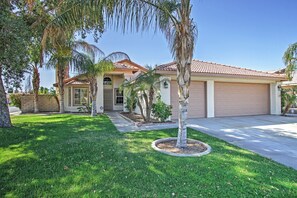 House (4 Bedrooms) | Interior - 110784: Beautiful 4BR Escape: Golf, Hike, Explore (La Quinta)