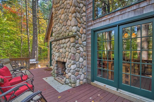 Secluded Conway Home w/ Theater Room & Hot Tub!