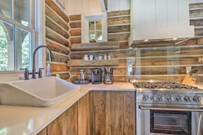 Casa (2 Bedrooms) | Interior