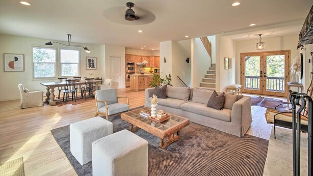 Unclassified image, 1 of 31, button - Spacious Retreat < 1 Mi to Lake Arrowhead! (Lake Arrowhead)