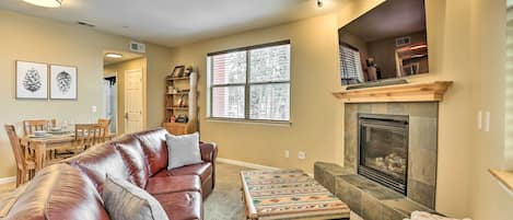 Apartment (3 Bedrooms) | Front of property