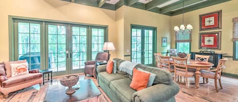 Cottage (2 Bedrooms) | Interior