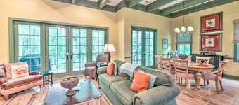 7 Mi to Beach: Bluffton Cottage w/ Furnished Patio