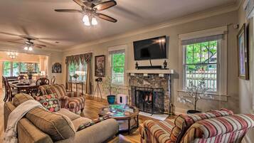 Rumah (2 Bedrooms) | Interior