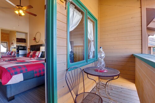 2 Mi to Granby Ranch: Resort Studio w/ Pool Access