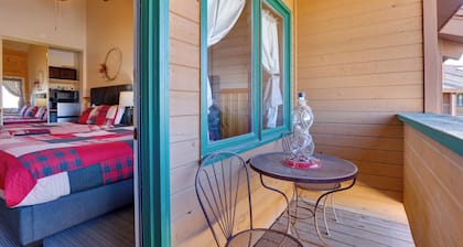 2 Mi to Granby Ranch: Resort Studio w/ Pool Access