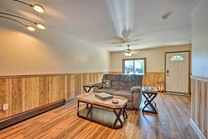 House (1 Bedroom) | Interior - Bolton Landing Romantic Getaway for Two (Bolton Landing)