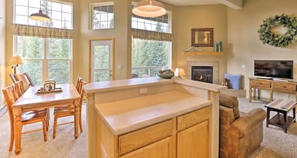 Silverthorne Gem w/ Community Perks: 11 Mi to Ski!