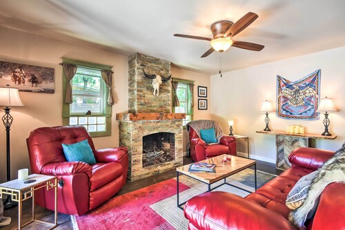 Cozy Home w/ Media Room: Short Walk to Taos Plaza!