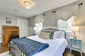 House (3 Bedrooms) | Interior - Bright Cornwall-on-hudson Vacation Rental! (Cornwall)