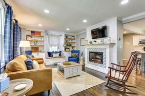 House (3 Bedrooms) | Front of property