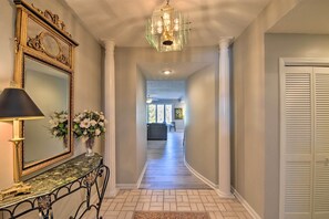 Căn hộ (2 Bedrooms) | Nội thất