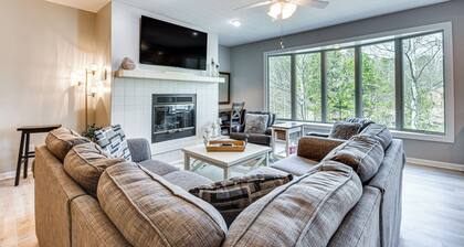 Lake Keowee Resort Condo: Pool, Beach, Golf Access