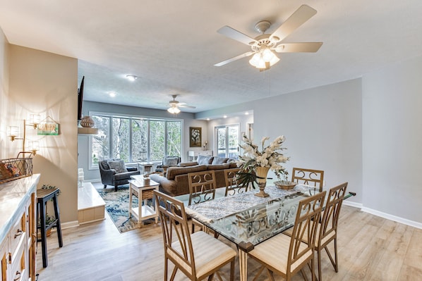 Apartment (2 Bedrooms) | Interior - Lake Keowee Resort Condo: Pool, Beach, Golf Access (Salem)