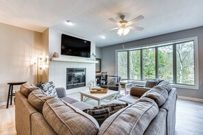 Căn hộ (2 Bedrooms) | Mặt tiền nơi lưu trú