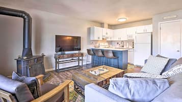 Apartment (1 Bedroom) | Interior