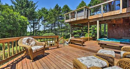 South Beach Home w/ Hot Tub, Deck - Walk to Ocean!