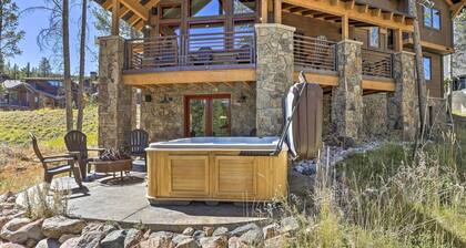 Walk to Lift: Luxe Villa w/ Hot Tub in Copper Mtn