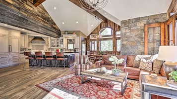 فيلا (Multiple Bedrooms) | المنشأة من الداخل