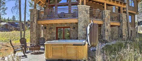 Villa (Multiple Bedrooms) | Intérieur