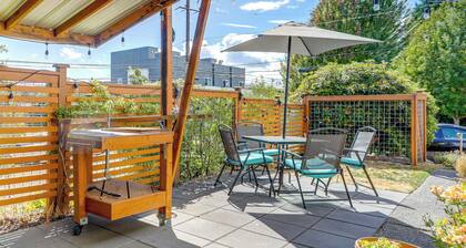 Seattle Garden Retreat: Walk to Water & Shops!