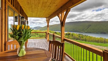 House (3 Bedrooms) | Front of property